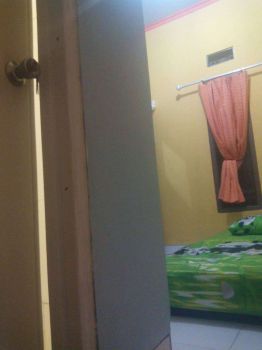 Kos AC, KARYAWAN, Murah, Nyaman, dkt kantor Walikota, Stasiun, Tol BSD