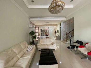 Dijual Rumah Komplek Permata Golf Jalan Taman Kenten Palembang