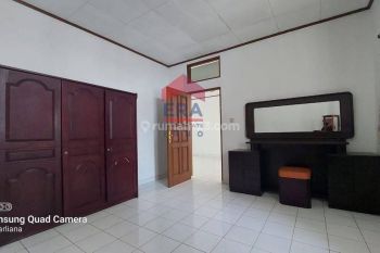 Disewakan Rumah Setraduta Bandung