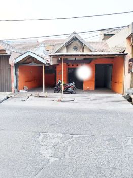 Dijual Rumah Tua Hitung Tanah Di Jalan Raya Pondok Ungu Bekasi