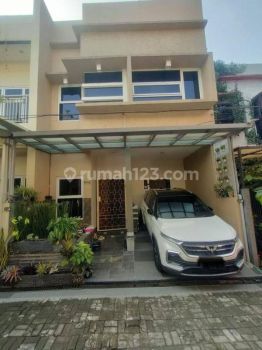 Rumah Lantai Full Furnish Dalam Cluster Dekat Tegallega