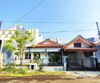 Disewakan Rumah Baruk ( Di belakang Superindo MERR) Surabaya