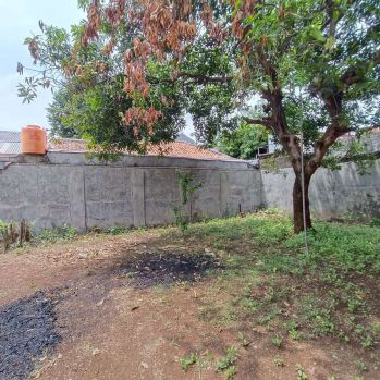 Dijual Rumah Tua 2 lantai di Jl. H. Mairin Ulujami
