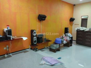 Rumah tiga lantai siap huni haga di bawah pasar dago resort bandung utara