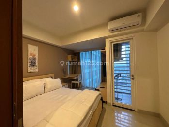 Apartemen Grand Kamala Lagoon Konekting Dengan Mall Dijual