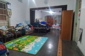 Rumah Di Tengah KotaYg Ok Banget Dan Cocok Utk Segala Usaha