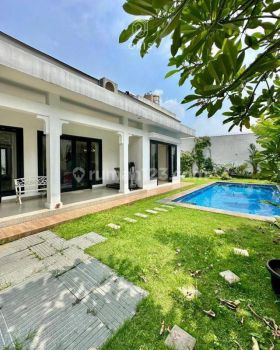 DIJUAL CEPAT RUMAH MEWAH SIAP HUNI DI CIPETE AMERICAN CLASSIC HOUSE DALAM Luas