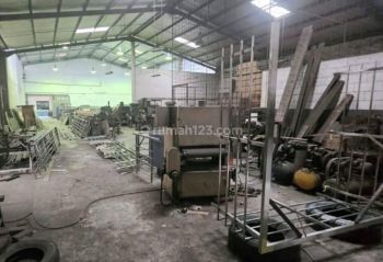 Paket Lengkap Pabrik Ada Kantor Plus Rumah di Area Kopo Bandung