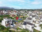 thumbnail-paling-dicari-rumah-desain-suka-suka-view-keren-di-lembang-parongpong-1