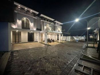 Rumah dekat jalan majapahit pedurungan manunggal jati simpang 5 kedua