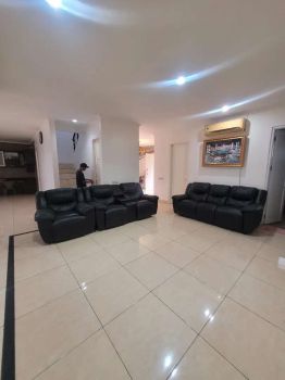 Dijual Rumah Delatinos BSD Dekat Tol Akses Jalan Utama