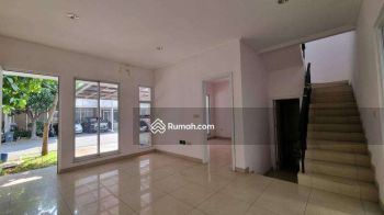 Disewakan Rumah Australia Dengan 4 Ac + Kamar Tidur