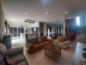 Rumah Mewah Berkonsep Instagramable Ada Kolam Renang Di Kbp