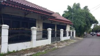Rumah Siap Huni Jakarta Luas 200 Meter SHM Ready
