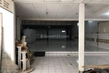 Jual RUKO mainroad Pasirkaliki dekat Paskal 23 , Bentuk Tanah L, cocok untuk