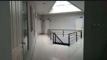 Kost Exclusive Meadow Green Jl. Pinus 6 no 20 Lippo Cikarang