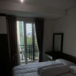 thumbnail-cozy-furnish-studio-apartment-at-woodland-park-residence-pool-view-1