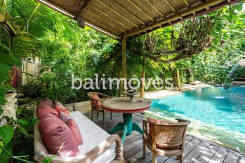 Villa Klasik 1 Kamar Tidur di Kompleks Villa Tepi Pantai Sanur