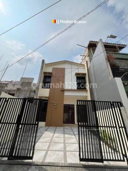 Rumah Baru Modern Akses Tol Jatiwaringin di Komplek Wadas