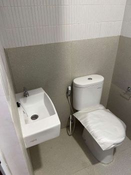 Rumah Baru 2 lantai - 15 min ke Stasiun Rawa Buntu. Ada kitchen set