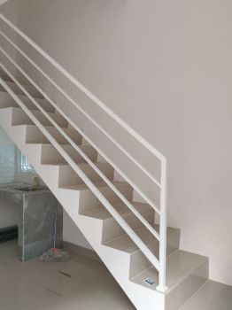 Dijual Rumah 2 lantai smart home modern 10 menit dr stasiun klender