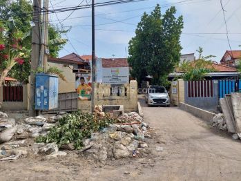 114. Dijual Rumah hitung tanah Jl.Gubeng Kertajaya