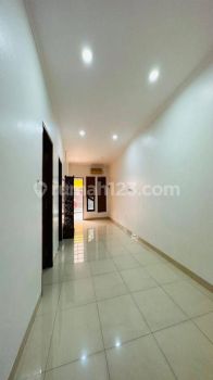 Dijual Cepat Nego Saja Rumah Uk 6x15 Satu Setengah Lantai Rapih Terawat Di Baru