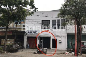 RUKO 1 LANTAI RAYA MANUKAN NOL JALAN STRATEGIS RAMAI COCOK UNTUK