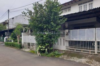 Djual Rumah Murah di Pelikan Bintaro Sek2, Pondok Ranji Tangsel