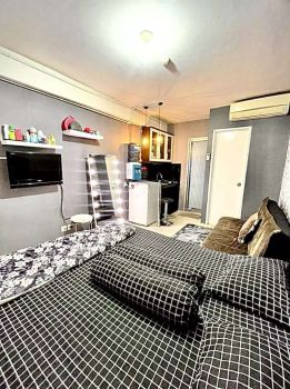 Sewa Harian Bulanan Studio Apartemen Green Palace Kalibata City Pool