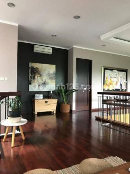 Rumah Mewah 3 Lantai, Kolam Renang, Rooftop Deck, Senopati