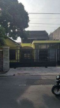 Rumah tinggal di jl Asahan Malang