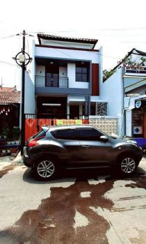 Rumah 2 Lantai Baru di Perwira SHM siap huni strategis cuman 10 menit ke stasiun