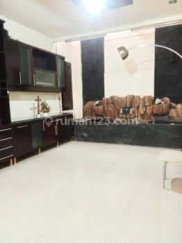 Chandra Disewa Rumah Uk 12x20m di Komplek Kavling Polri