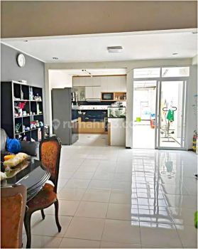 Rumah di Sayap Pasteur Siap Huni - Jual Cepat (Good Invest)