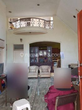 Dijual Rumah 2 Lantai Siap Huni Carport Luas Bebas Banjir