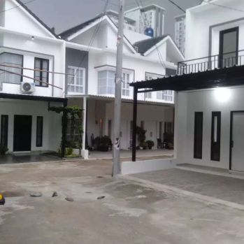 Rumah 2 lantai minimalis di serpong