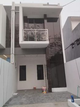 Dijual Rumah ready 2 lantai Lux 5 menit dr Terminal Rawamangun