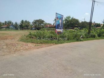 Tanah darat di Rajeg pinggir jln raya