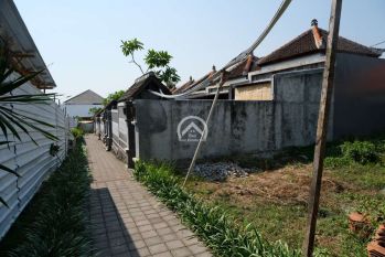Dijual tanah di Pererenan dan 7 unit villa yang sudah terbangun