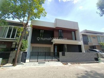Rumah Baru Gres View Semifurnished Modern di cluster elite Candi Golf dekat BBS,