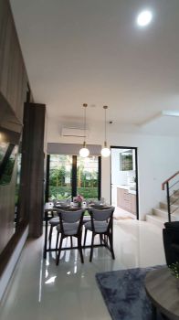 Rumah 2 Lantai Semi Furnish di Tangerang
