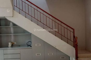 Rumah sewa 2 Lantai mutiara palem malibu