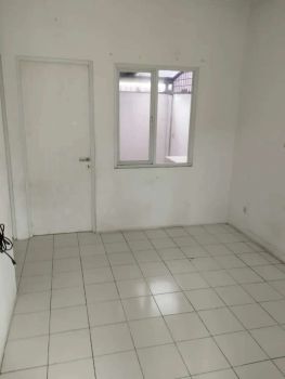 Disewakan / dikontrakkan Rumah Dekat Stasiun Parung Panjang Sentraland