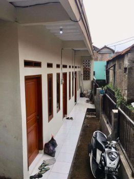 Kontrakan Paviliun Kamar Rumah Petak Permata Ngamprah Cimahi