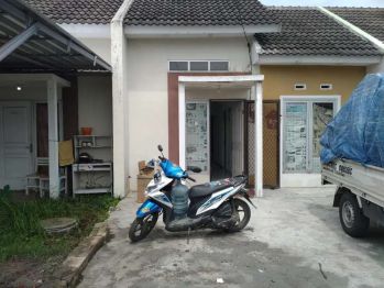 Dikontrakan rumah di perum quality riverside,jeruk gamping krian