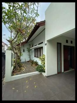Dijual Rumah Cantik Terawat Dikawasan Pondok Pinang