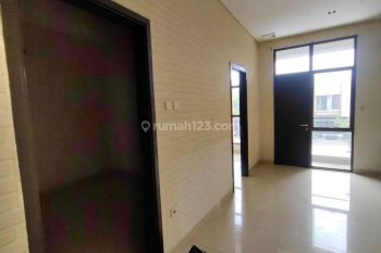 Disewakan Harga Murah Ruko Savoy 2 Lantai Ukuran 6x15, Jakarta Garden City 028