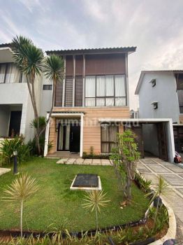 Frans Cen jual Bu rumah di Casajardin.cluster Eklusif.murah