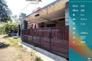 Dijual Murah Rumah Strategis di Perum. Graha Laksana Tidar Malang